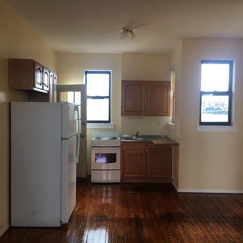 58-10 79th Ave