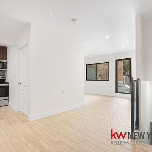 4578 Manhattan College Pkwy
