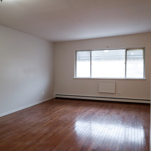 135-23 82nd Ave