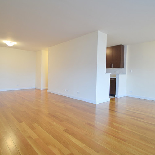 1700 Grand Concourse