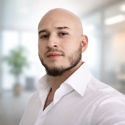 Jonathan Hernandez - Licensed Real Estate Salesperson at Nooklyn